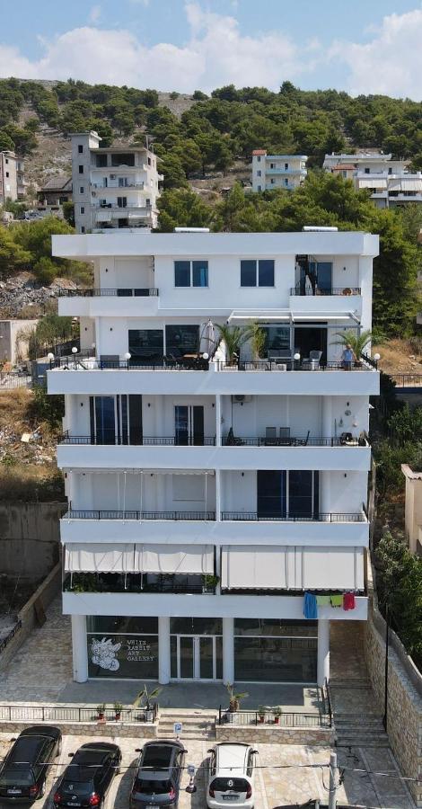 Ferienwohnung Teuta- Luxury Penthouse 200M2 Sarandë Exterior foto