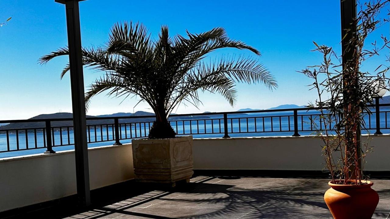 Ferienwohnung Teuta- Luxury Penthouse 200M2 Sarandë Exterior foto